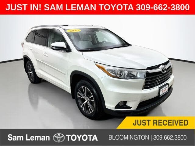 2016 TOYOTA Highlander