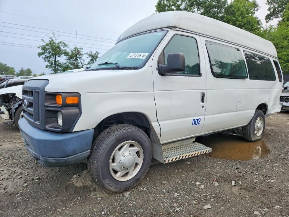2013 FORD E-250