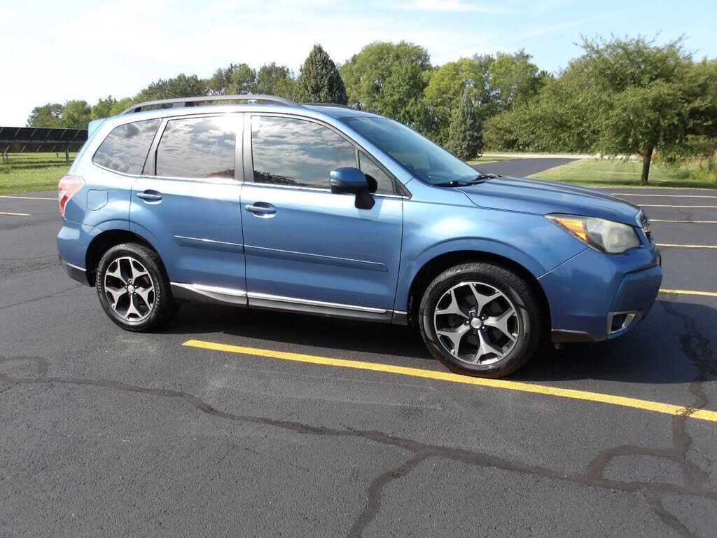 2015 SUBARU Forester