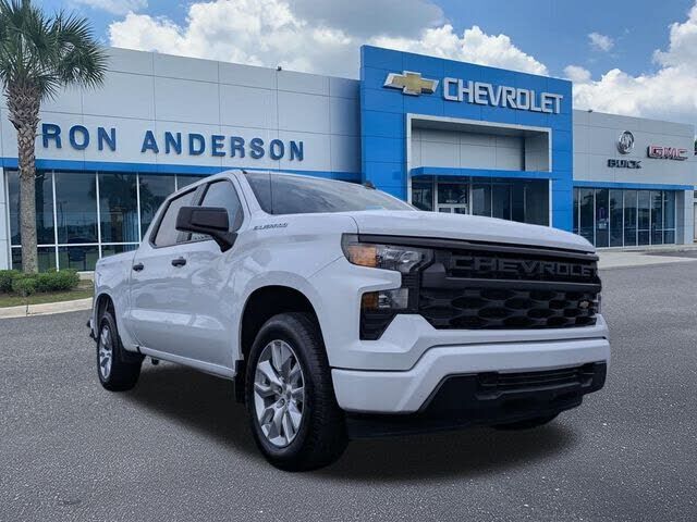 2024 CHEVROLET Silverado