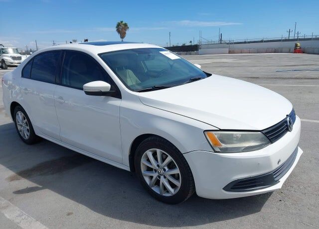 2012 VOLKSWAGEN Jetta
