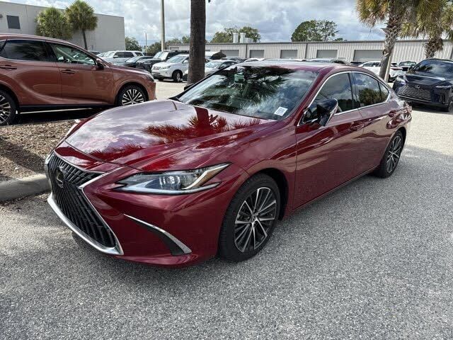 2024 Lexus ES
