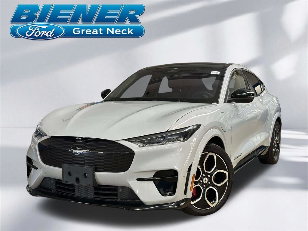2022 FORD Mach-E