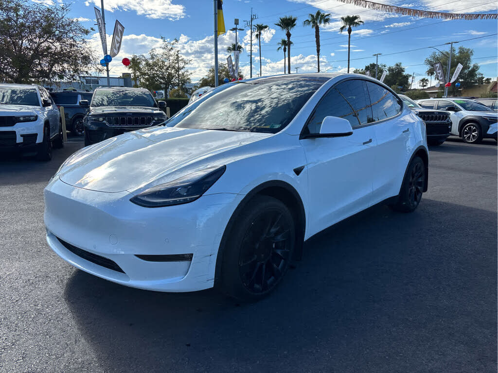 2022 TESLA Model Y