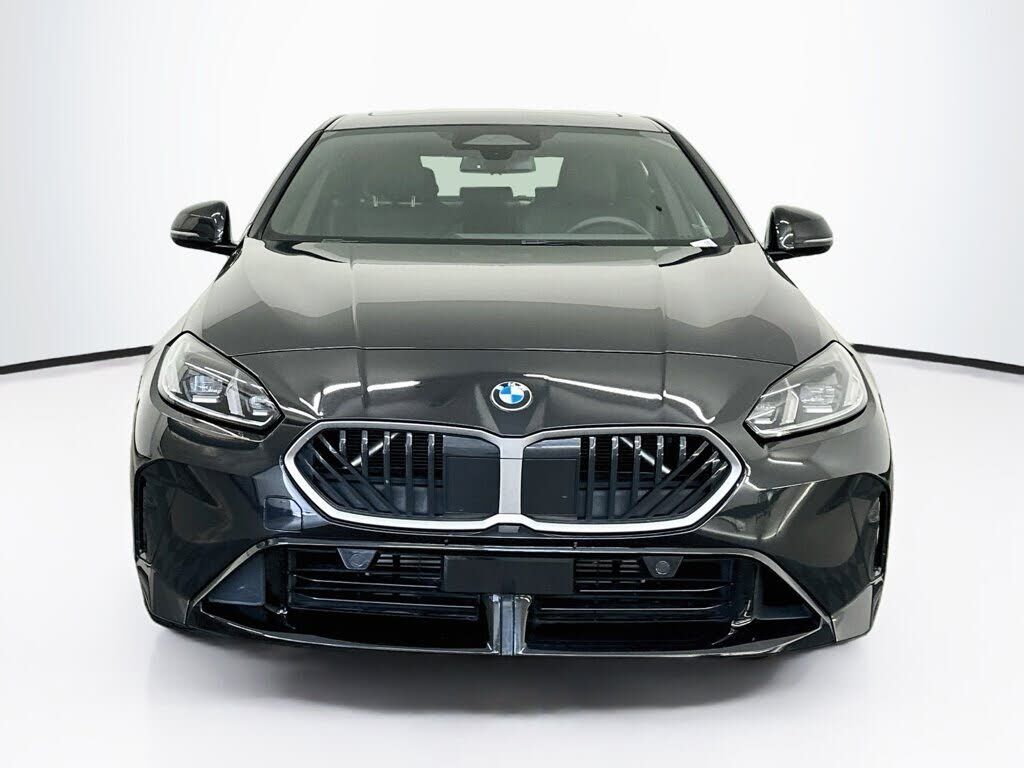 2025 BMW 228i