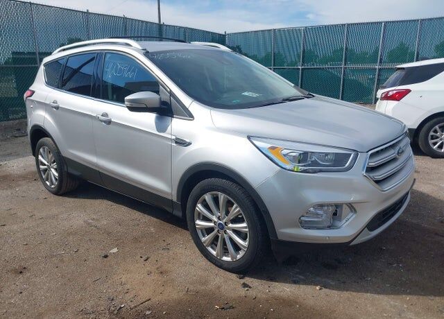 2017 FORD Escape