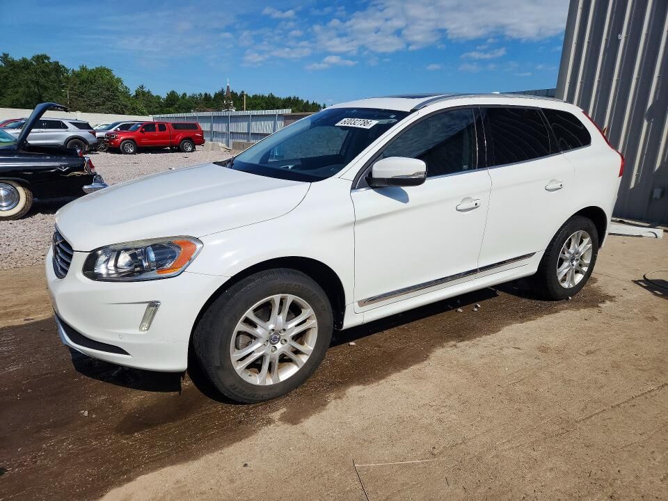 2015 VOLVO XC60