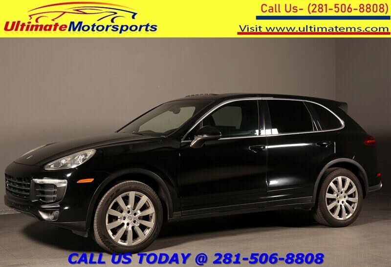 2016 PORSCHE Cayenne