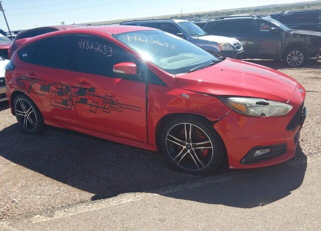 2017 FORD Focus