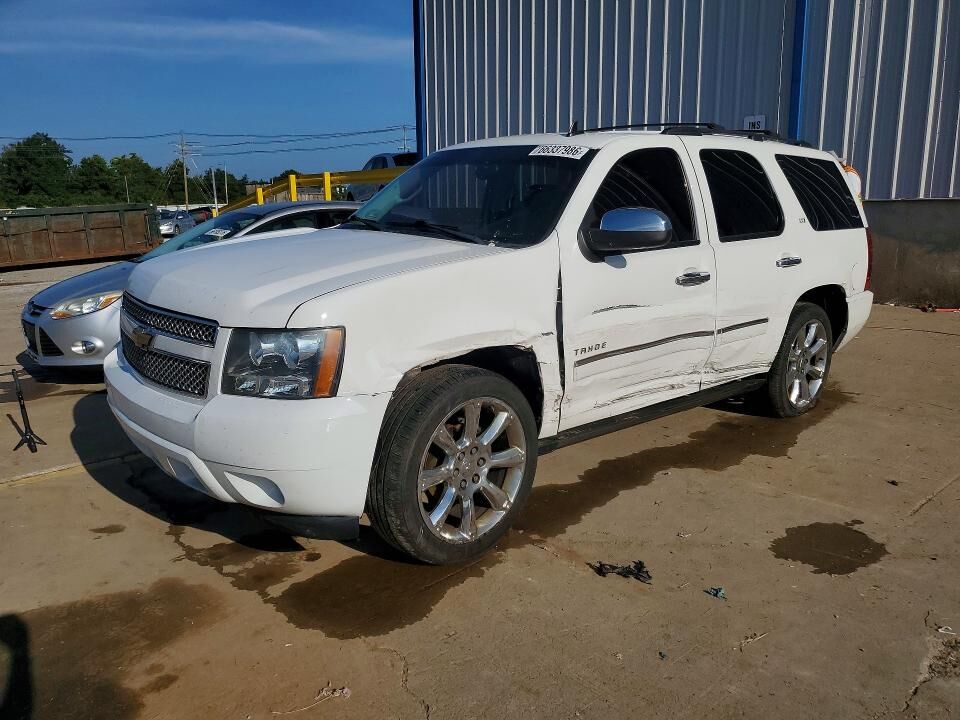 2013 CHEVROLET Tahoe