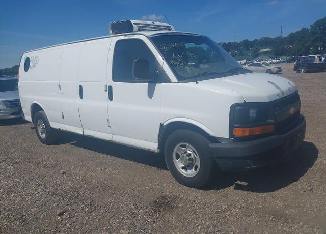 2012 CHEVROLET Express