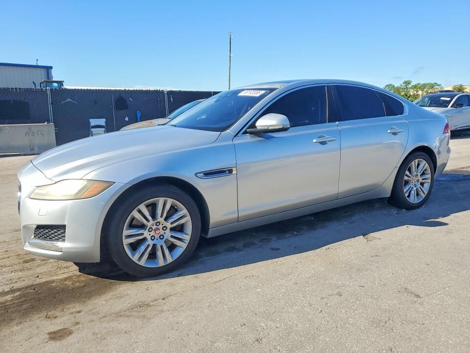 2017 JAGUAR XF