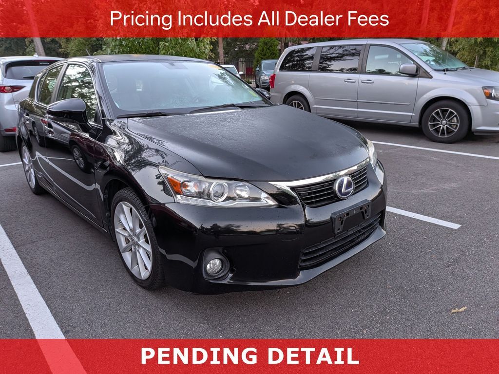 2013 LEXUS CT