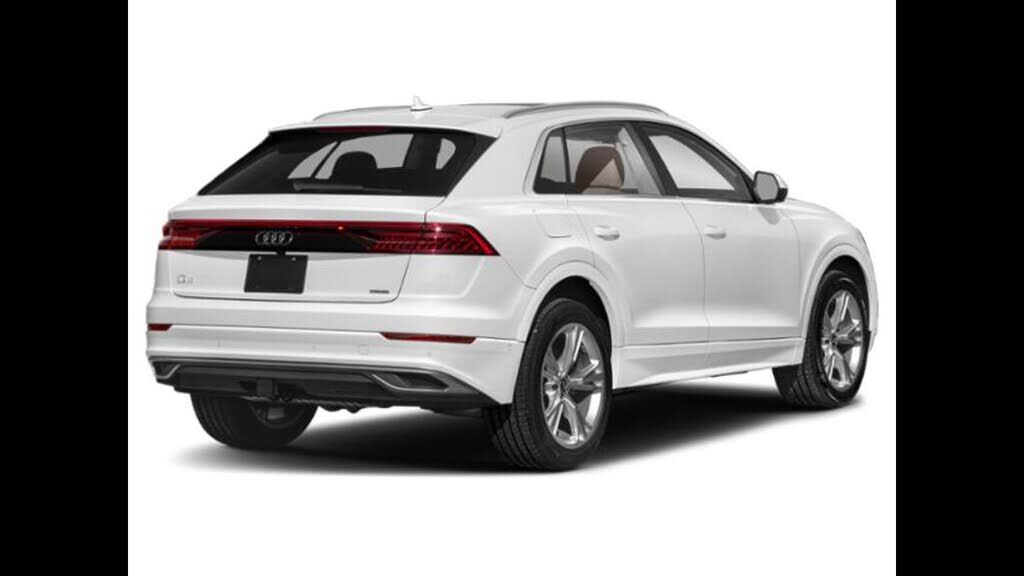 2021 Audi Q8