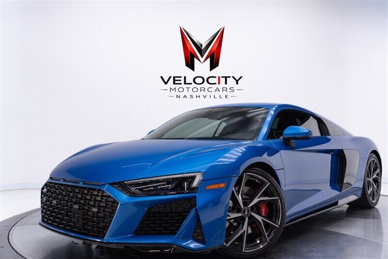 2023 AUDI R8