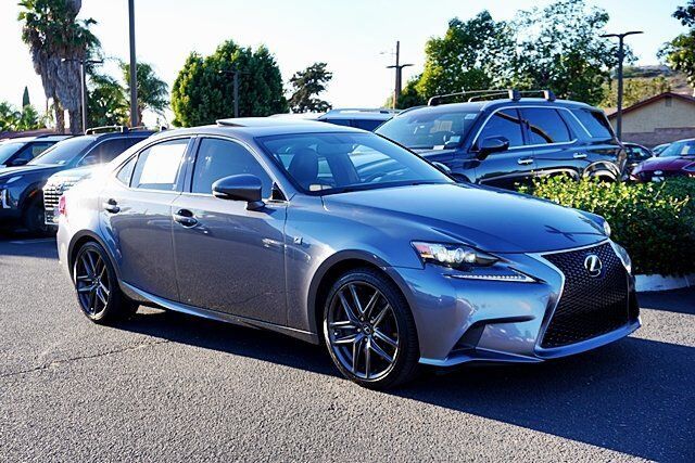 2016 Lexus IS