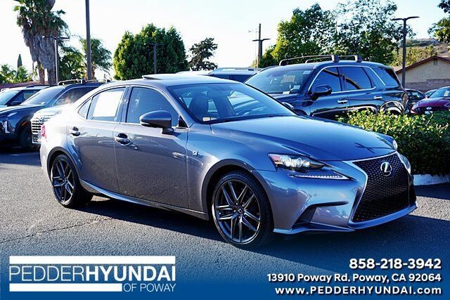 2016 LEXUS IS