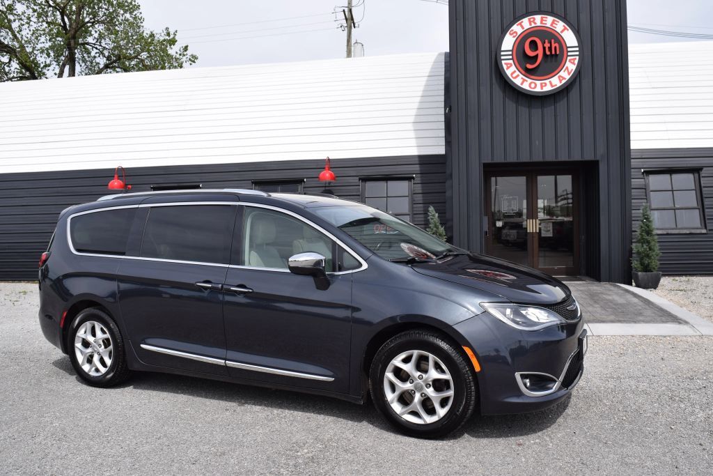 2020 CHRYSLER Pacifica