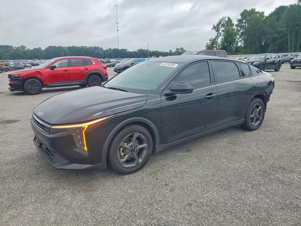 2025 KIA K4