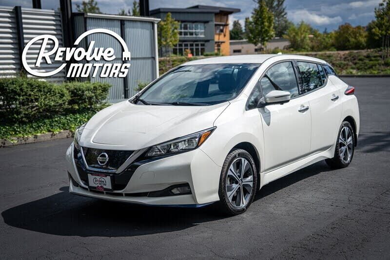 2021 NISSAN Leaf