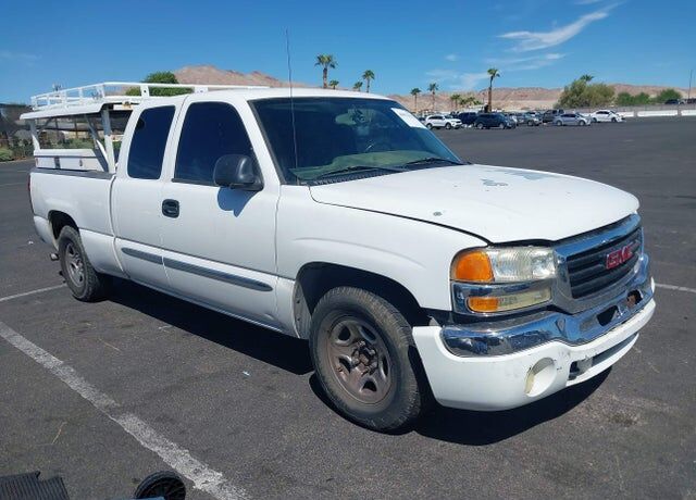 2004 GMC Sierra