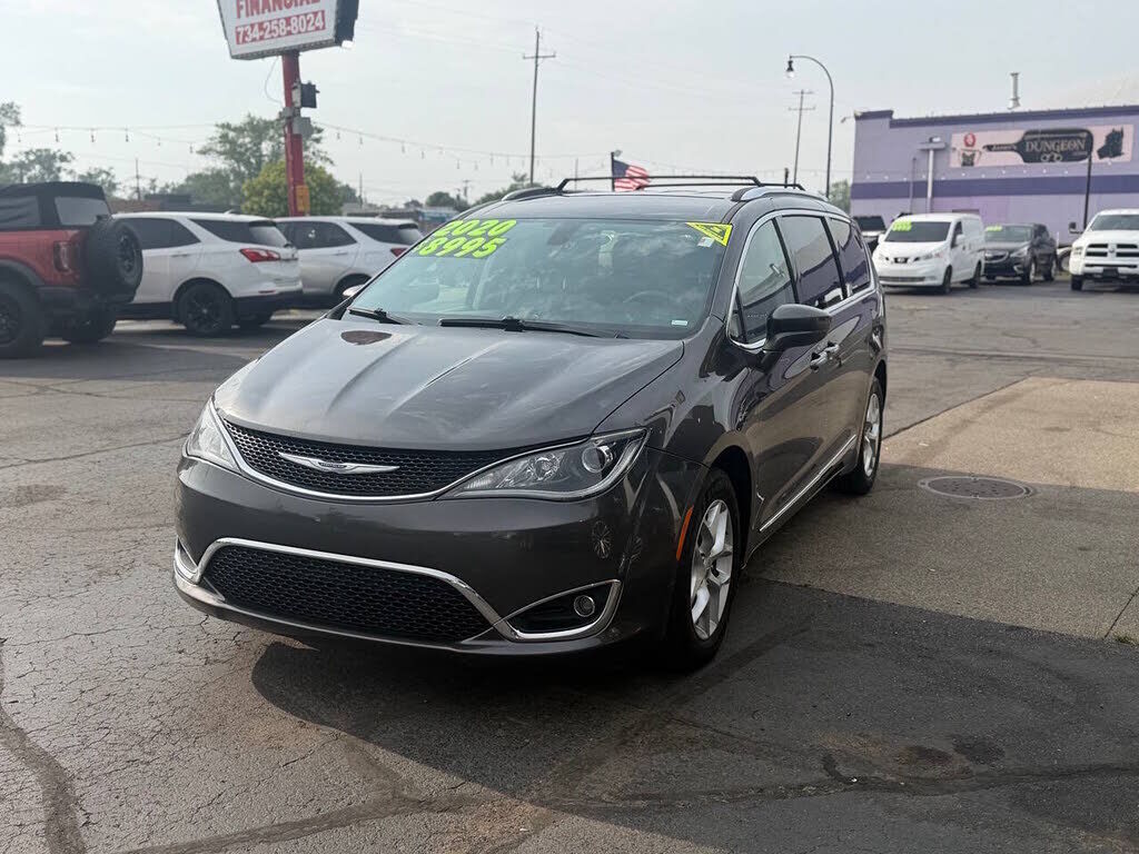 2020 CHRYSLER Pacifica