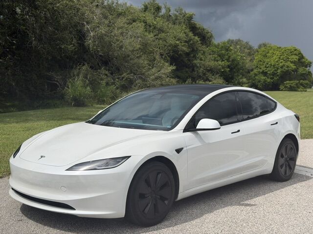 2024 TESLA Model 3