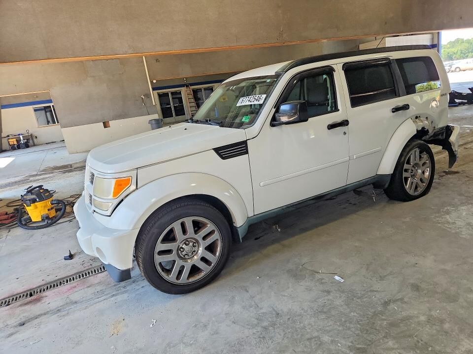 2011 DODGE Nitro