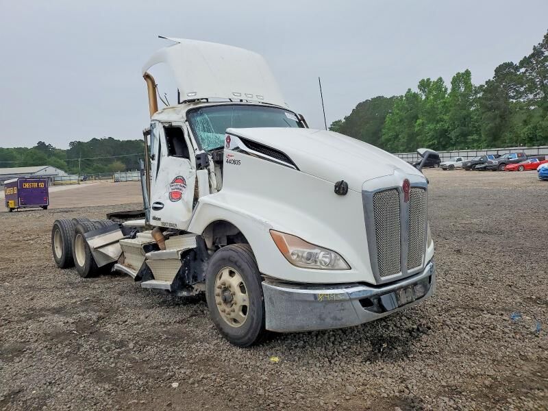 2024 KENWORTH T680