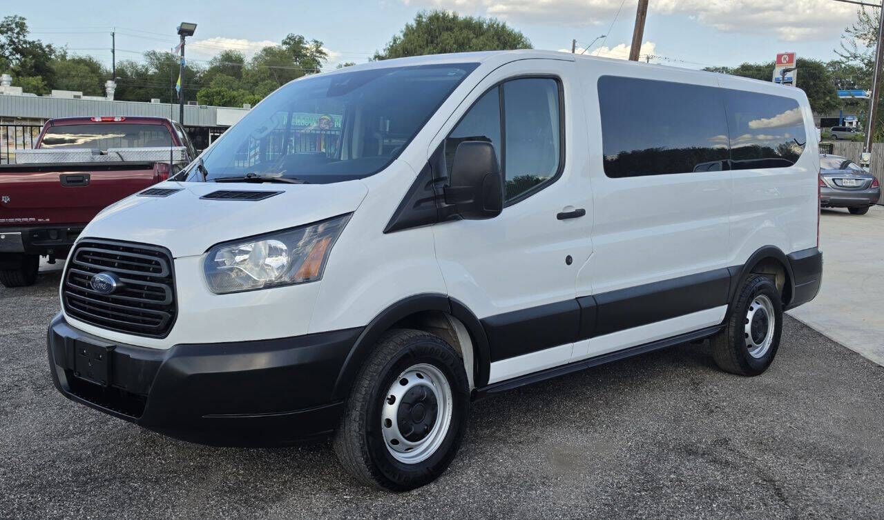 2019 FORD Transit