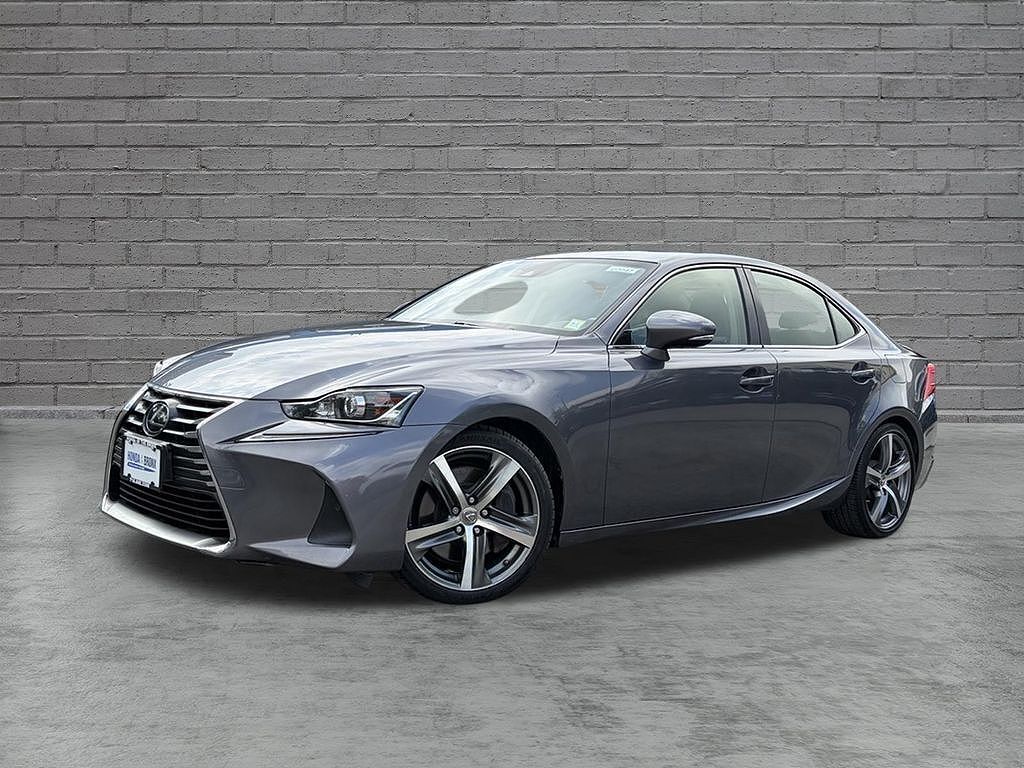2018 LEXUS IS