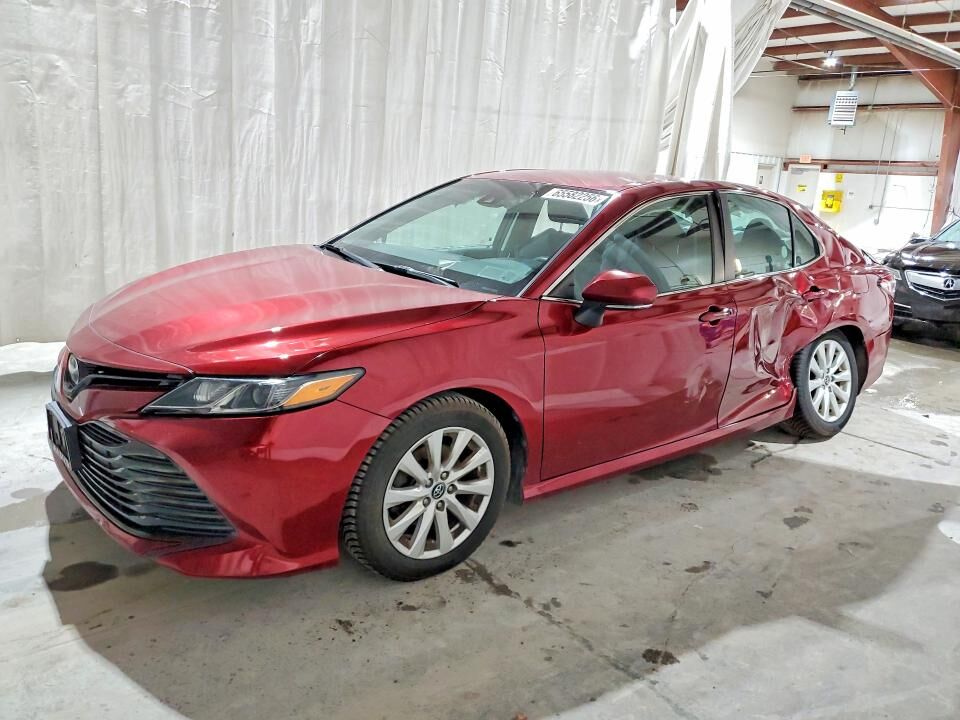 2018 TOYOTA Camry