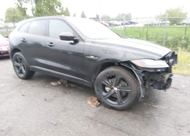 2017 JAGUAR F-Pace