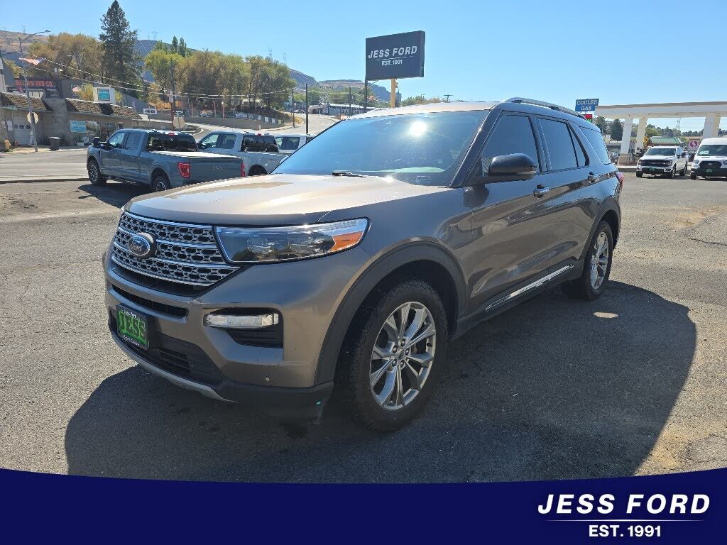 2021 FORD Explorer