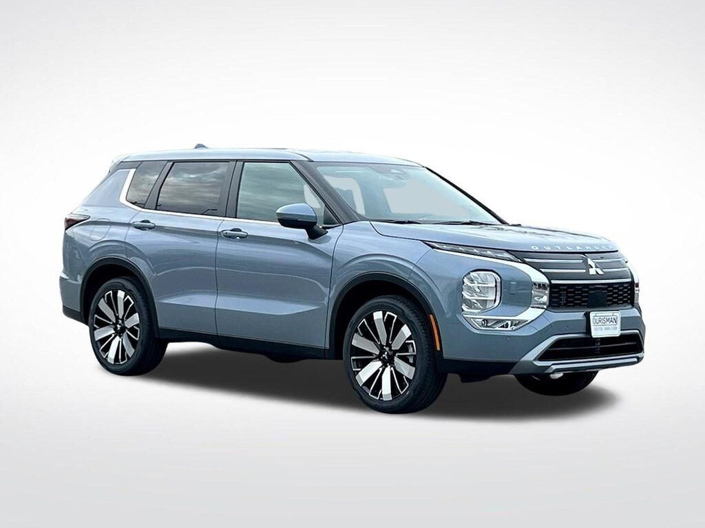 2026 MITSUBISHI Outlander