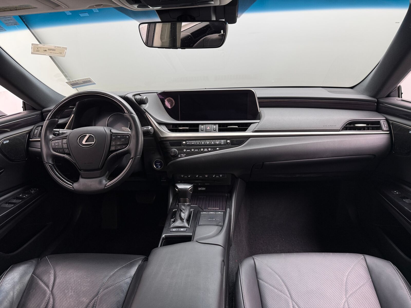 2020 Lexus ES