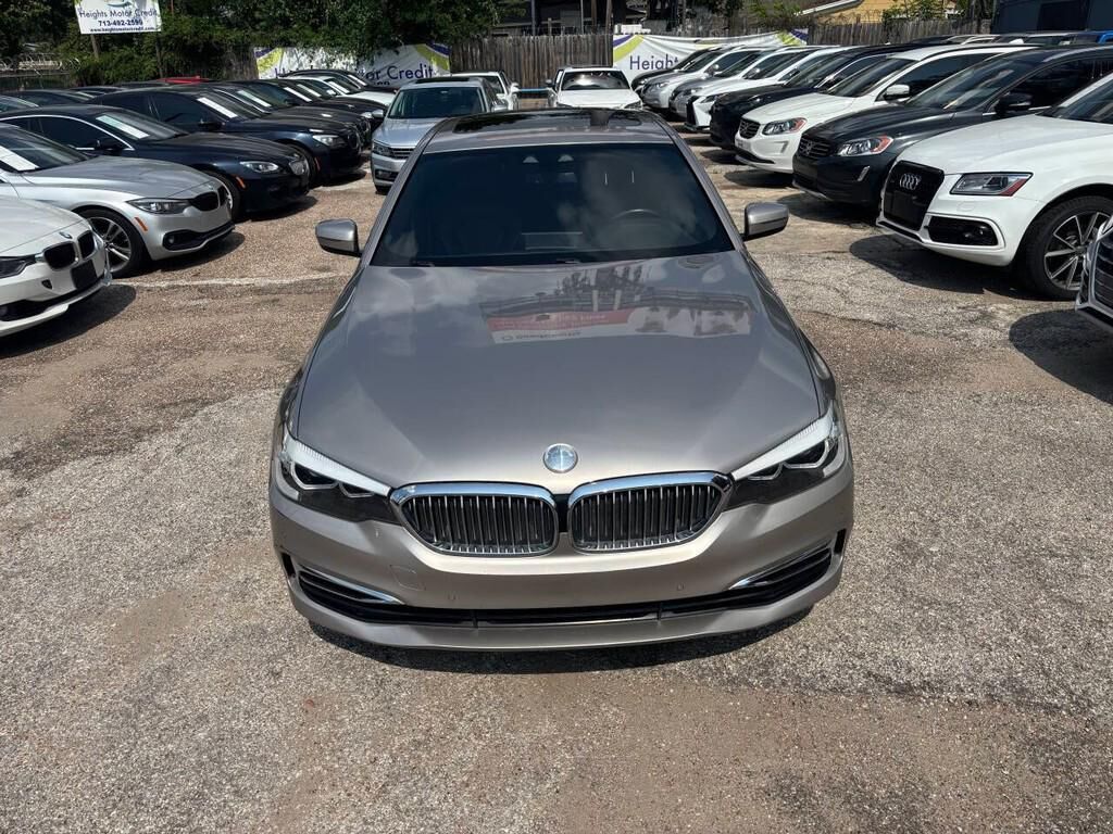 2019 BMW 530i