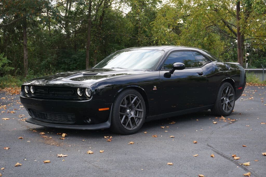 2016 DODGE Challenger