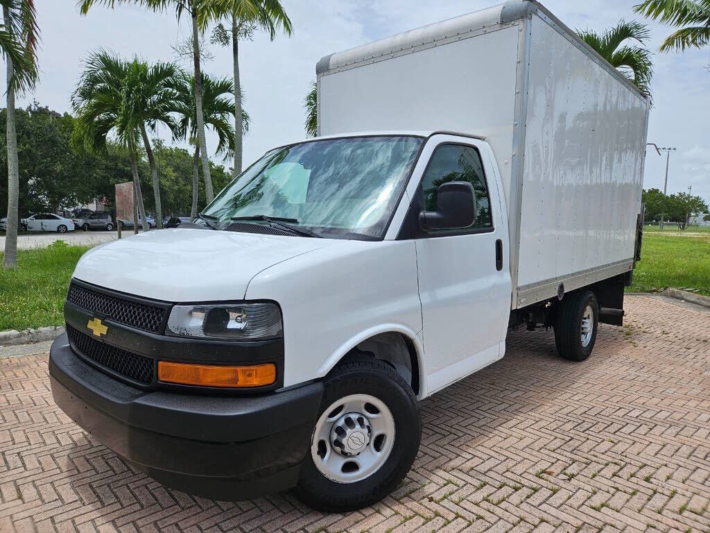 2018 CHEVROLET Express