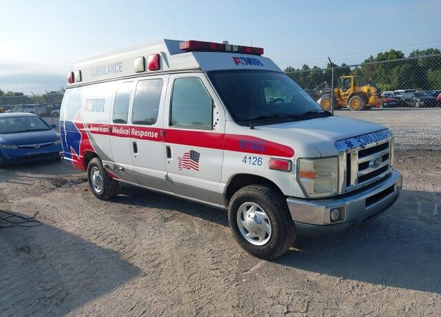 2011 FORD E-350