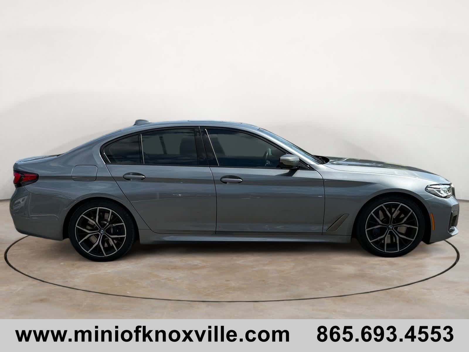 2023 BMW M550i