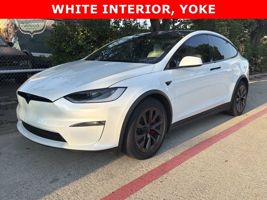 2025 TESLA Model X