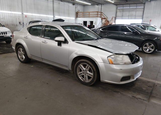 2011 DODGE Avenger