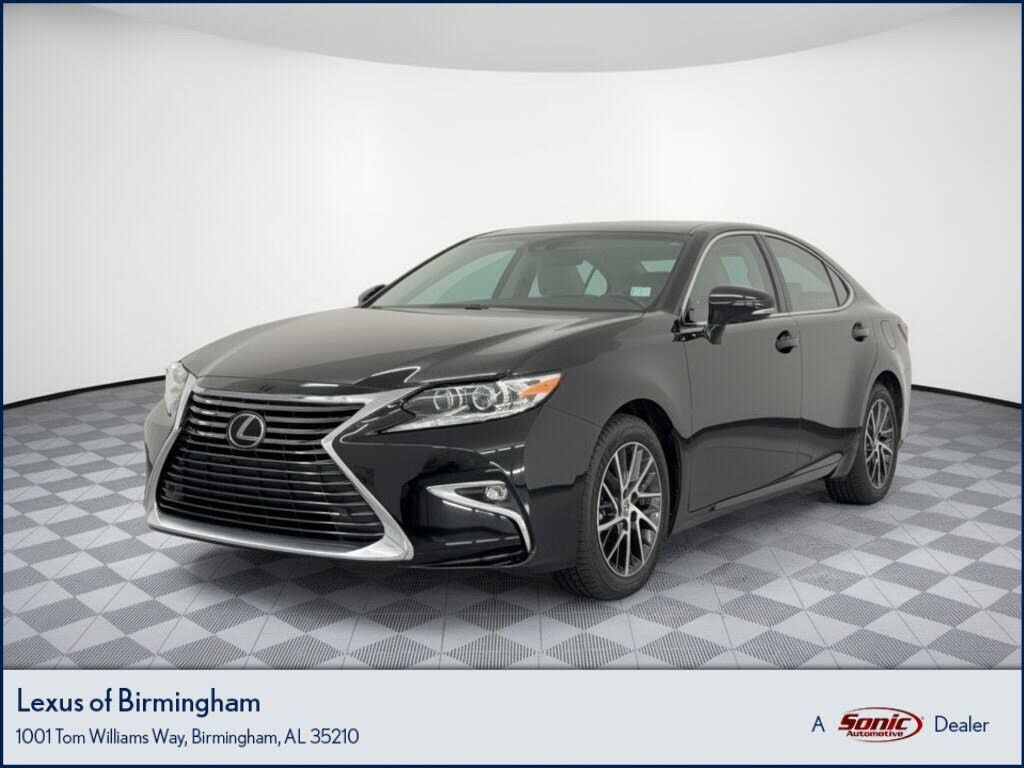2017 LEXUS ES