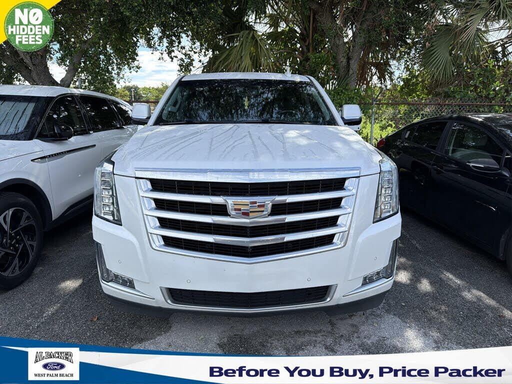 2019 CADILLAC Escalade ESV