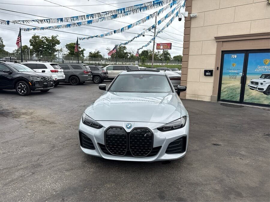 2023 BMW i4