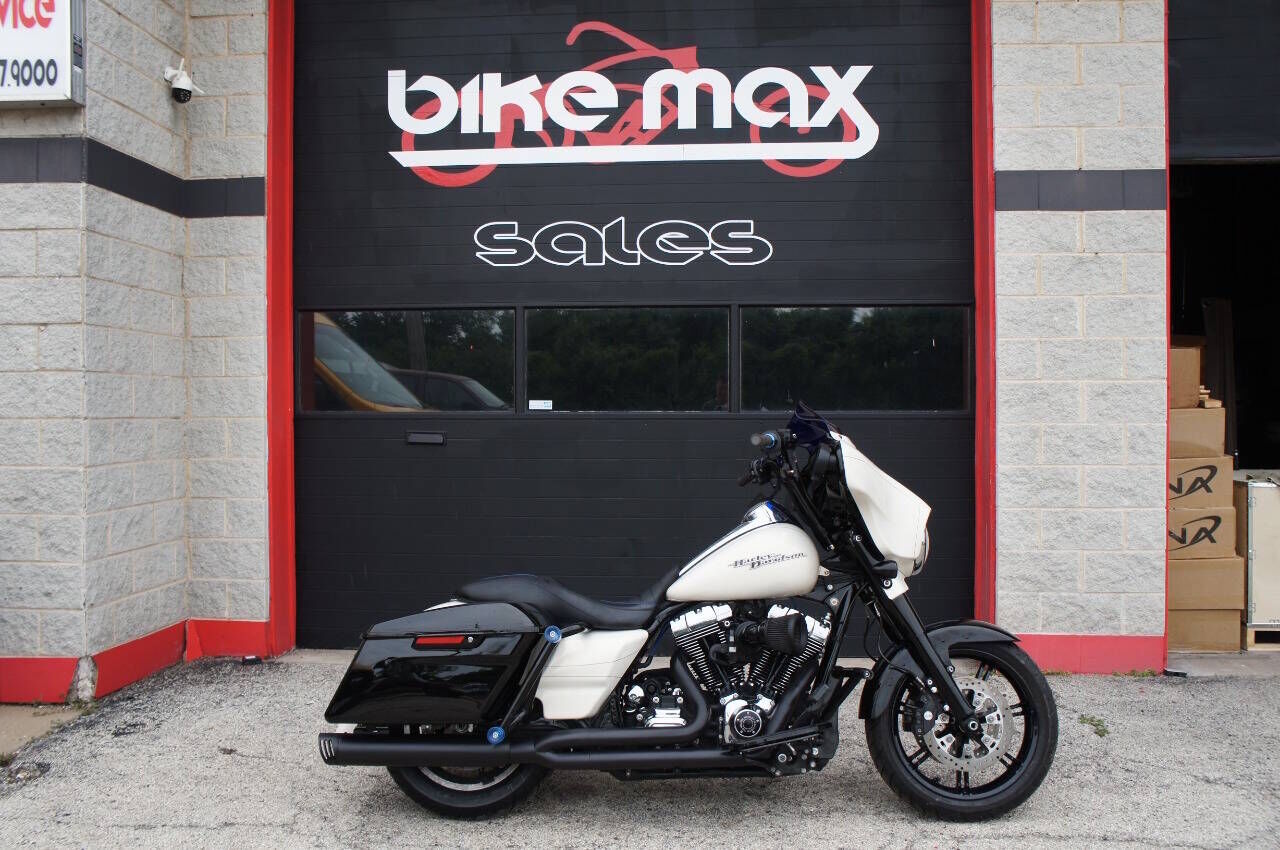 2015 HARLEY DAVIDSON Street Glide Special