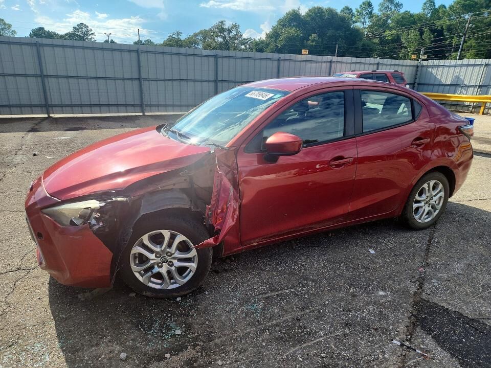 2016 TOYOTA Scion