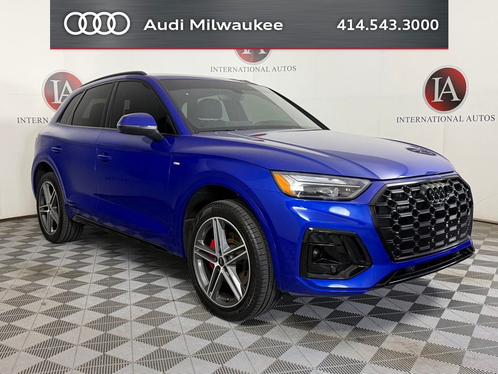 2024 AUDI Q5 e