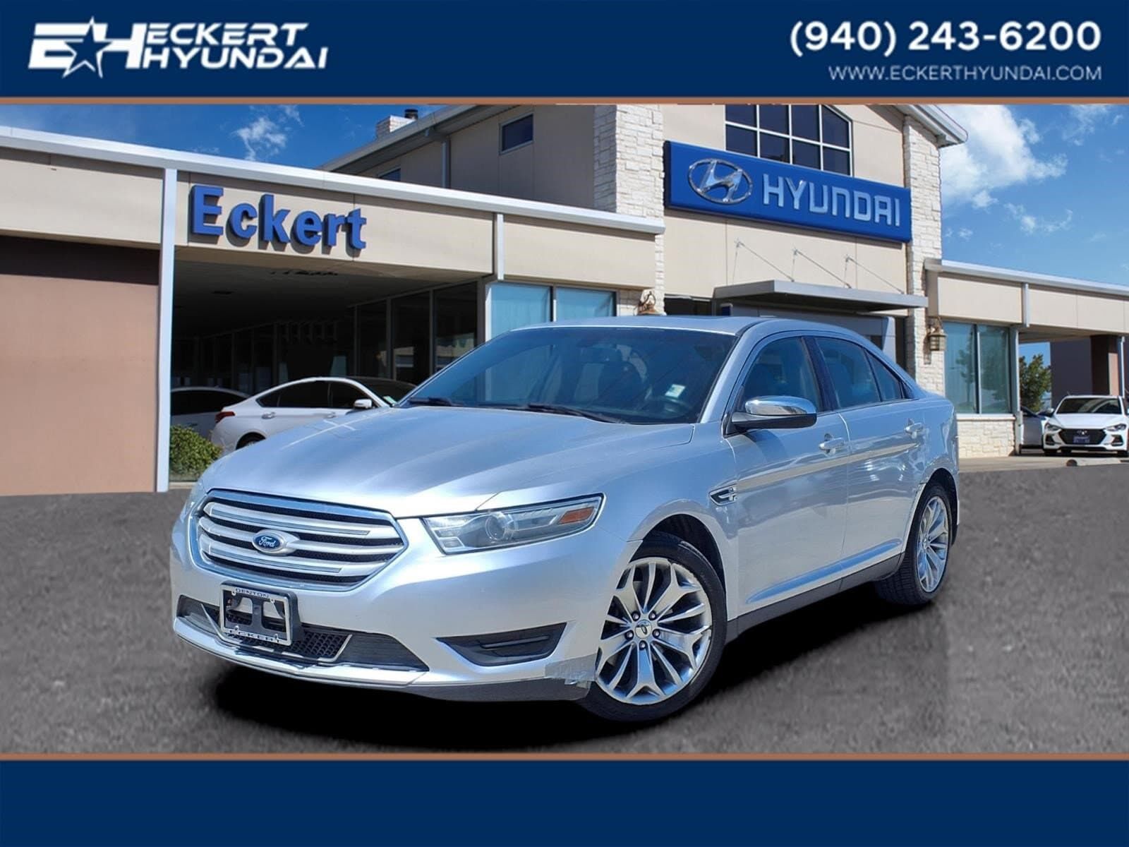 2013 FORD Taurus